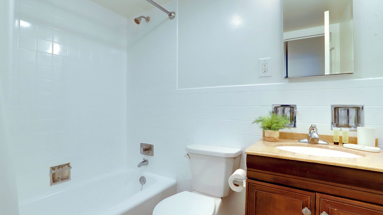 Photo of Bathroom in Court House