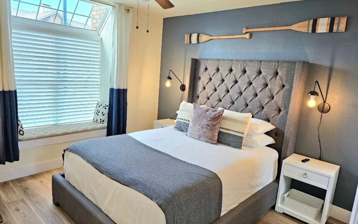 Photo of Bedroom in Garland