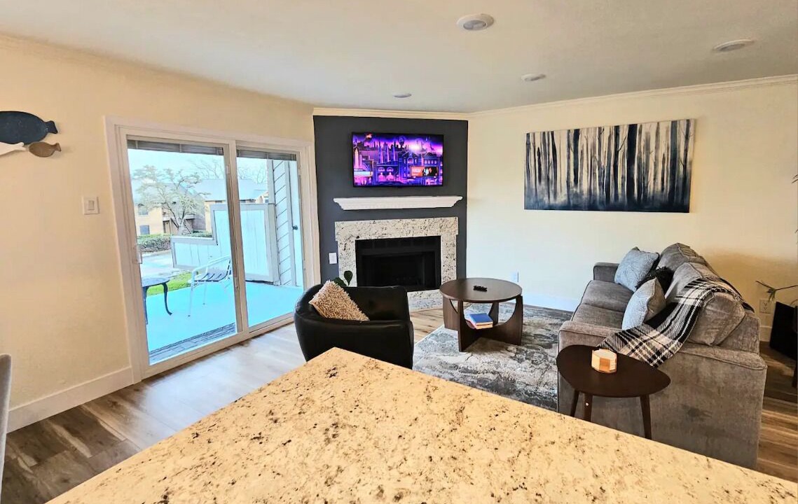 Photo of Livingroom in Garland