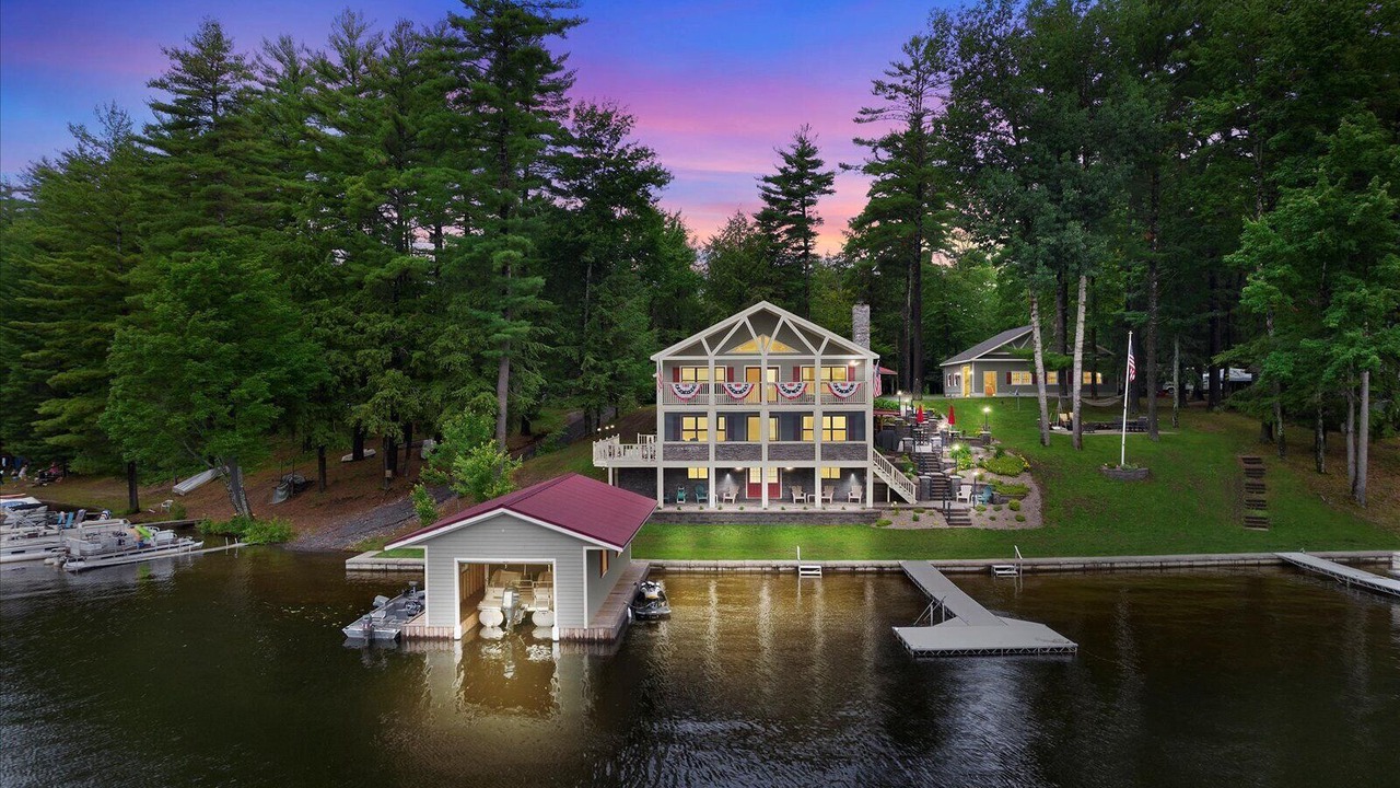 Photo of Outdoor in Brantingham