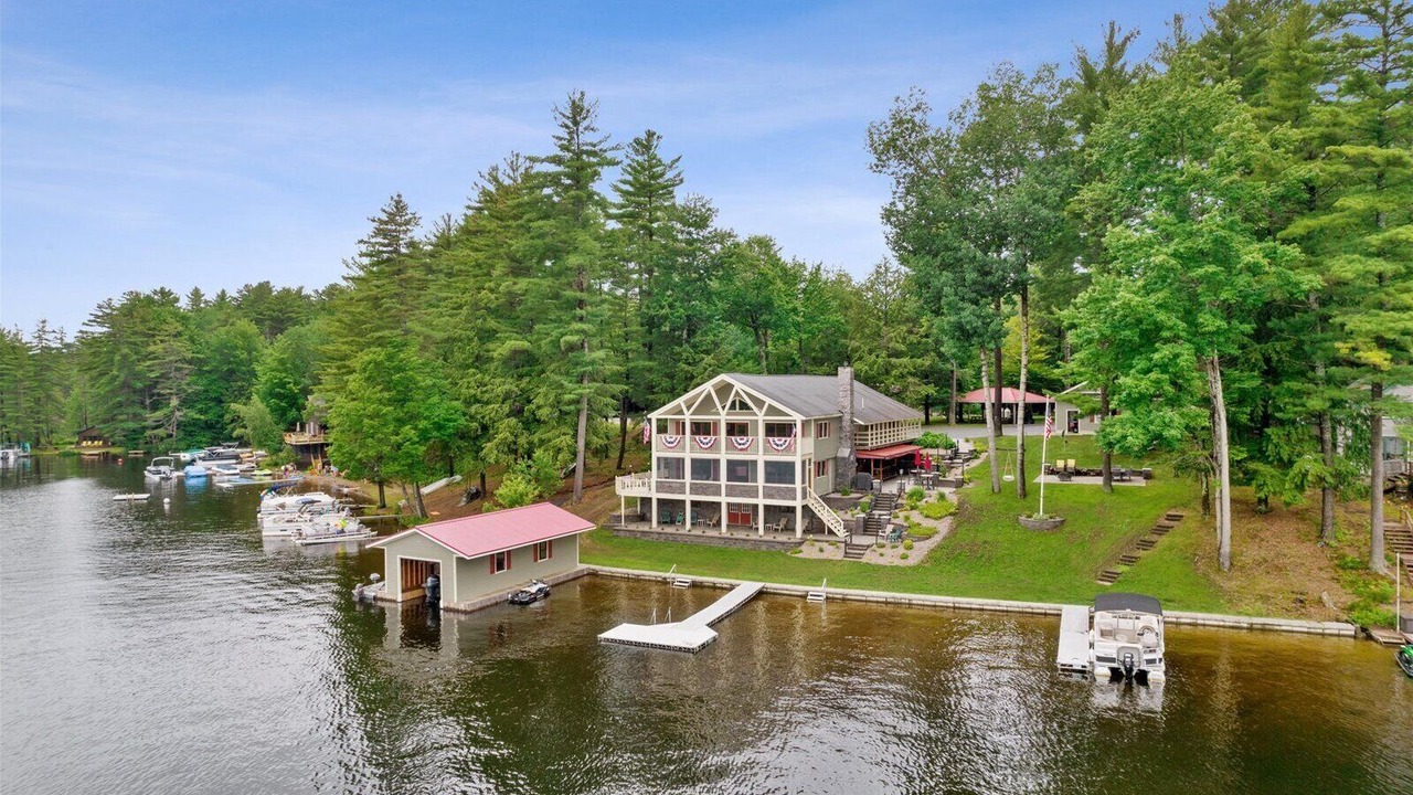 Photo of Outdoor in Brantingham