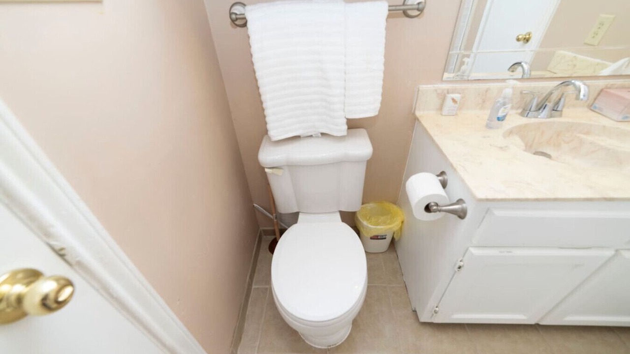 Photo of Bathroom in Medical Center District