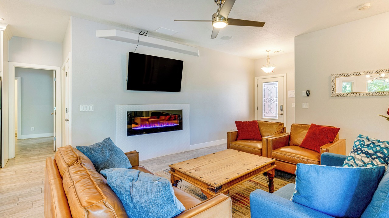 Photo of Livingroom in La Verkin
