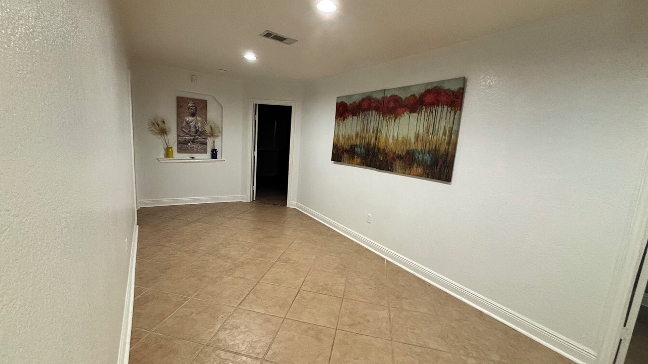 Photo of Others in Liberty Hill