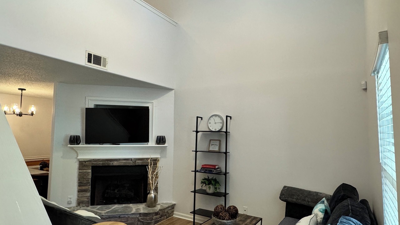 Photo of Livingroom in Winder