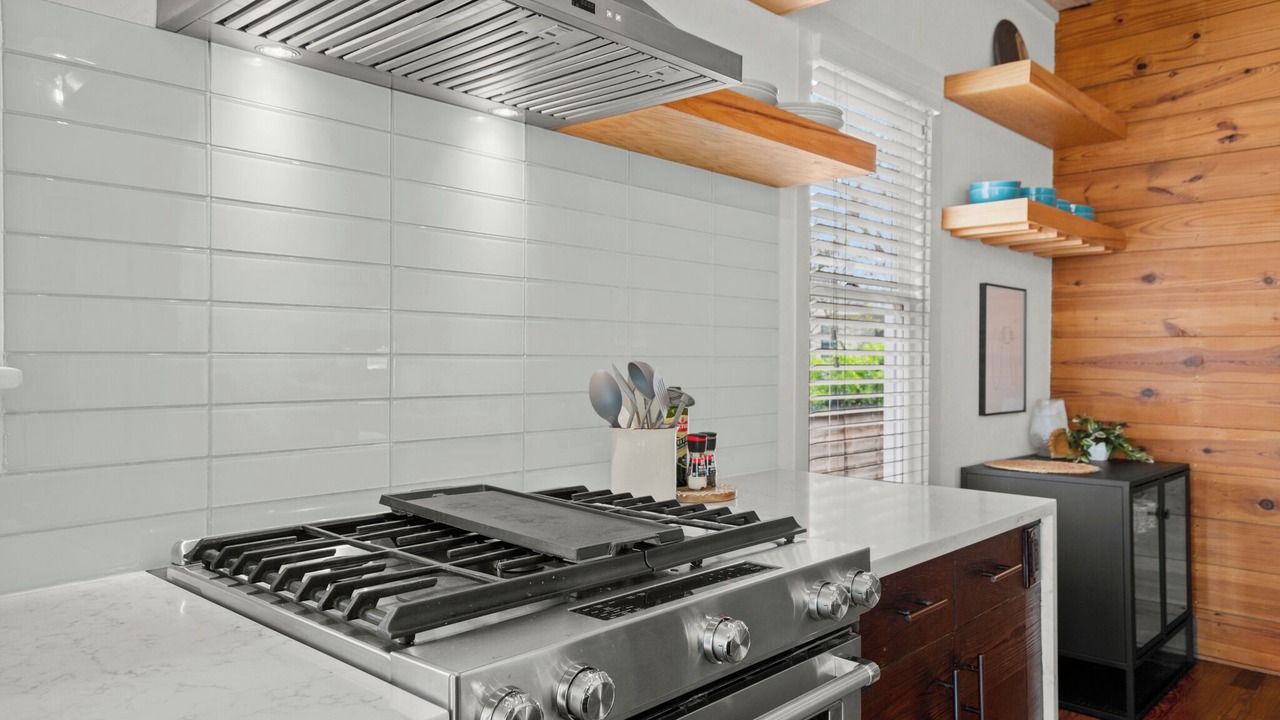 Photo of Kitchen in Holly