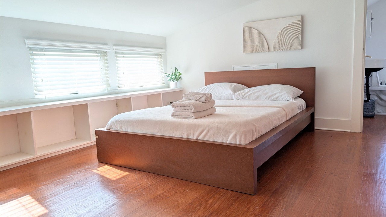 Photo of Bedroom in Holly