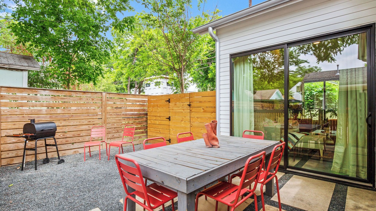 Photo of Outdoor in Holly