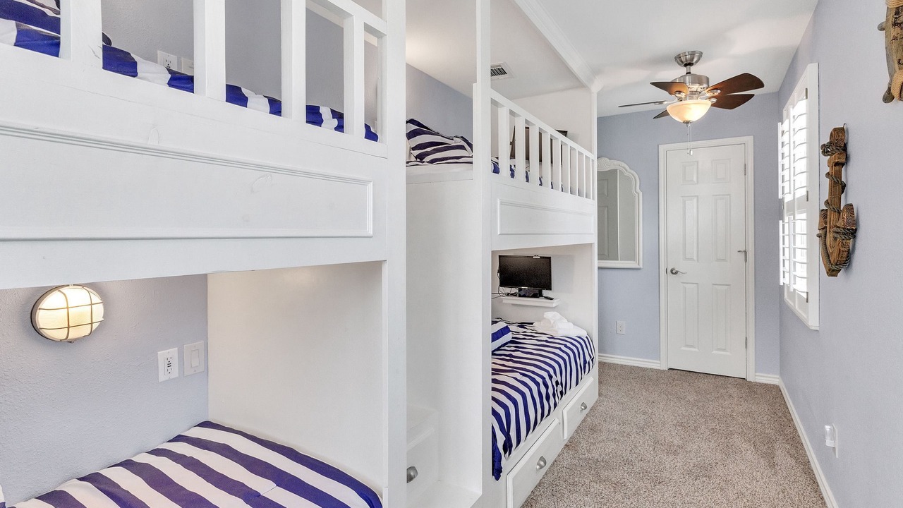 Photo of Bedroom in Pointblank