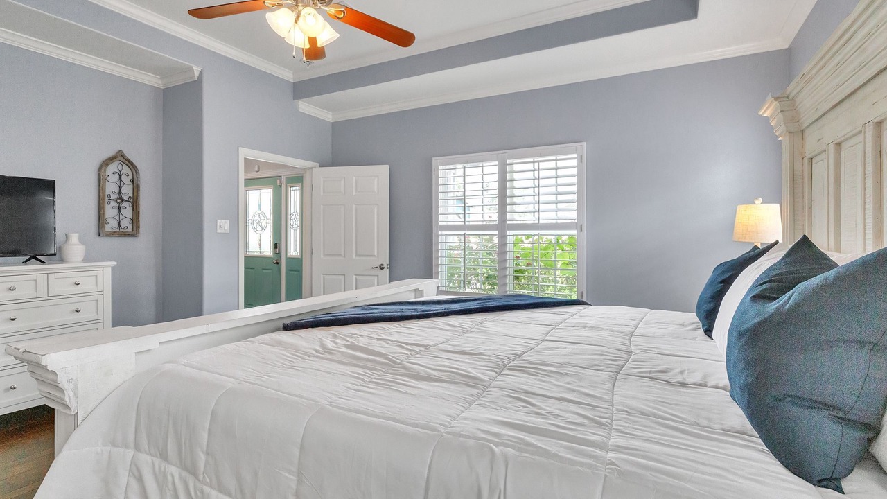 Photo of Bedroom in Pointblank