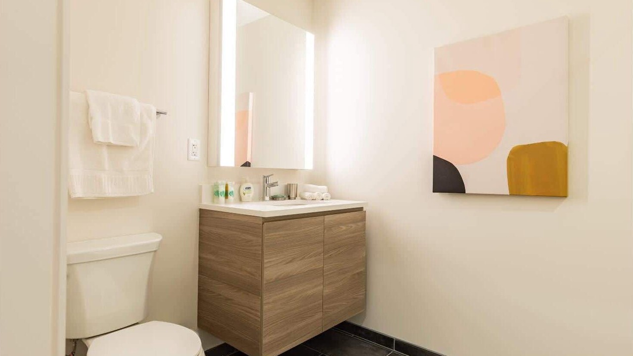 Photo of Bathroom in Seaport District