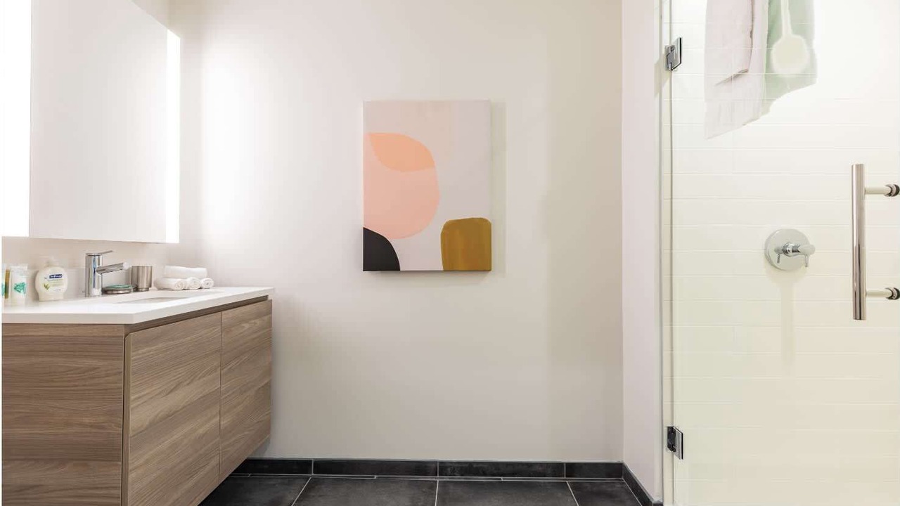 Photo of Bathroom in Seaport District