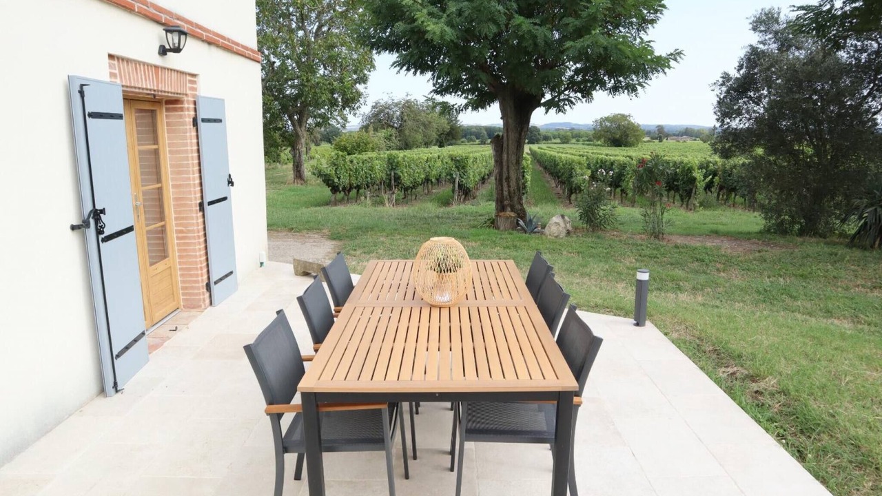 Photo of Outdoor in Lisle-sur-Tarn