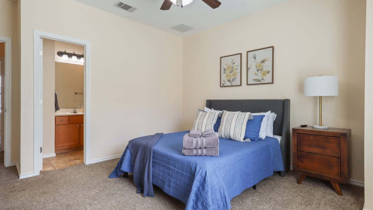 Photo of Bedroom in North Overton