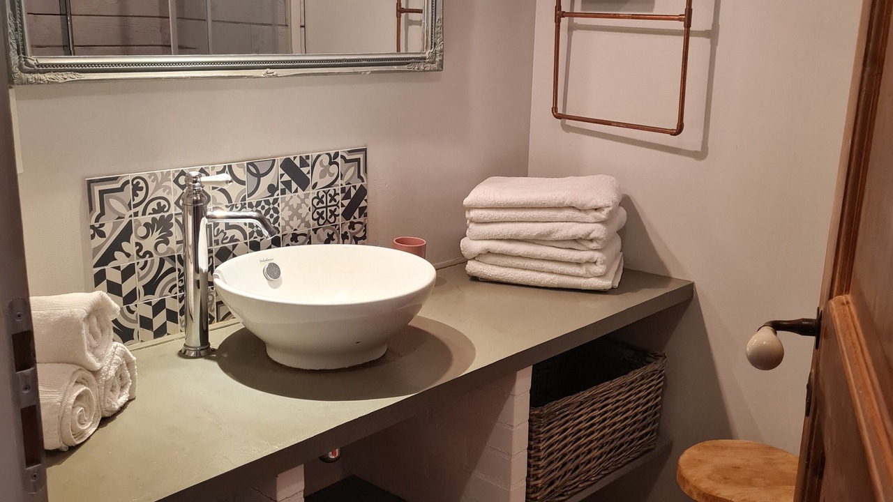 Photo of Bathroom in Cisai-Saint-Aubin