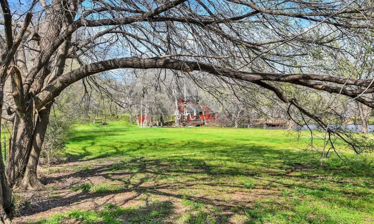 Photo of Outdoor in Bartonville