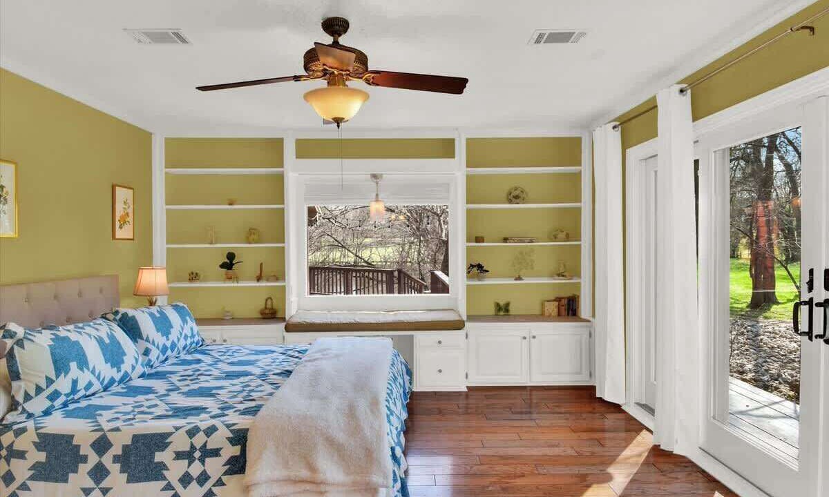 Photo of Bedroom in Bartonville