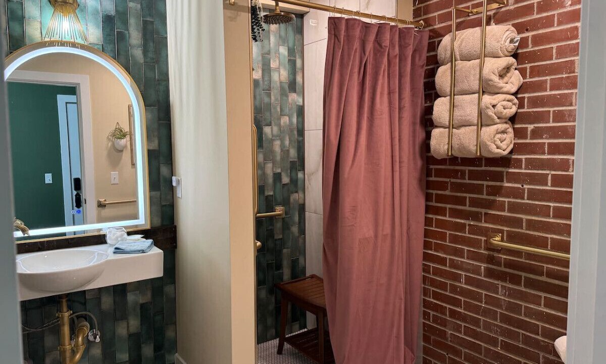Photo of Bathroom in Perryville
