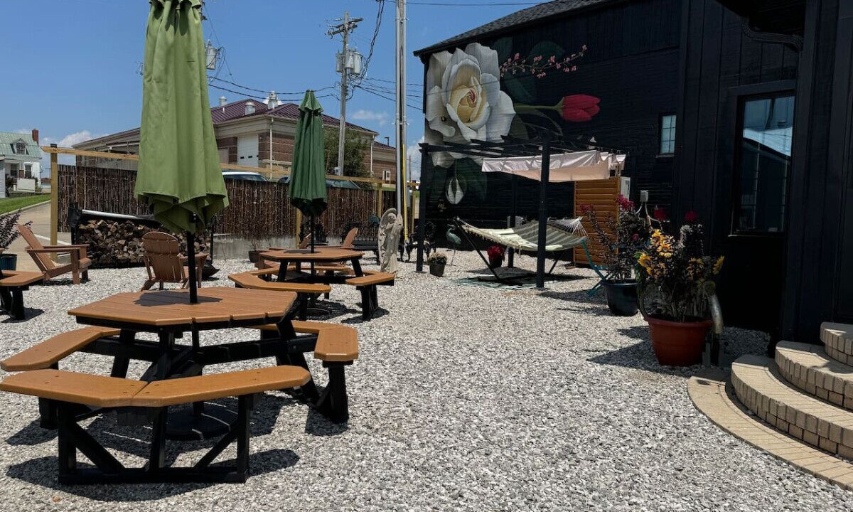 Photo of Outdoor in Perryville