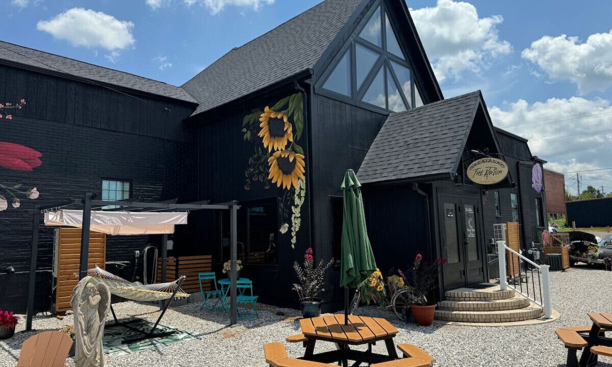 Photo of Outdoor in Perryville