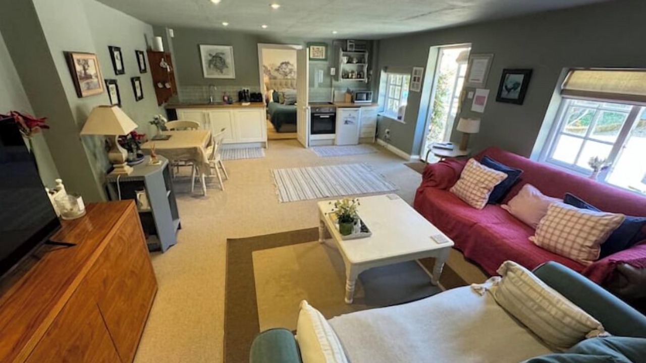 Photo of Livingroom in Mapledurwell