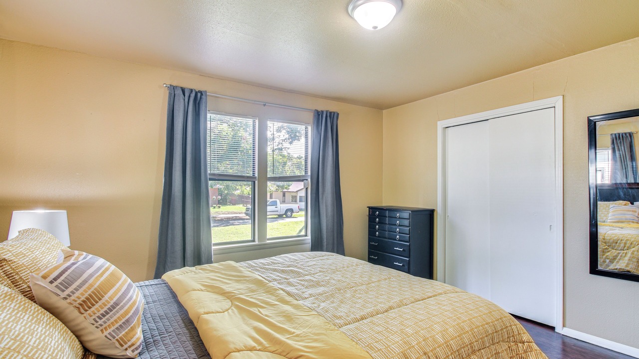 Photo of Bedroom in Norman