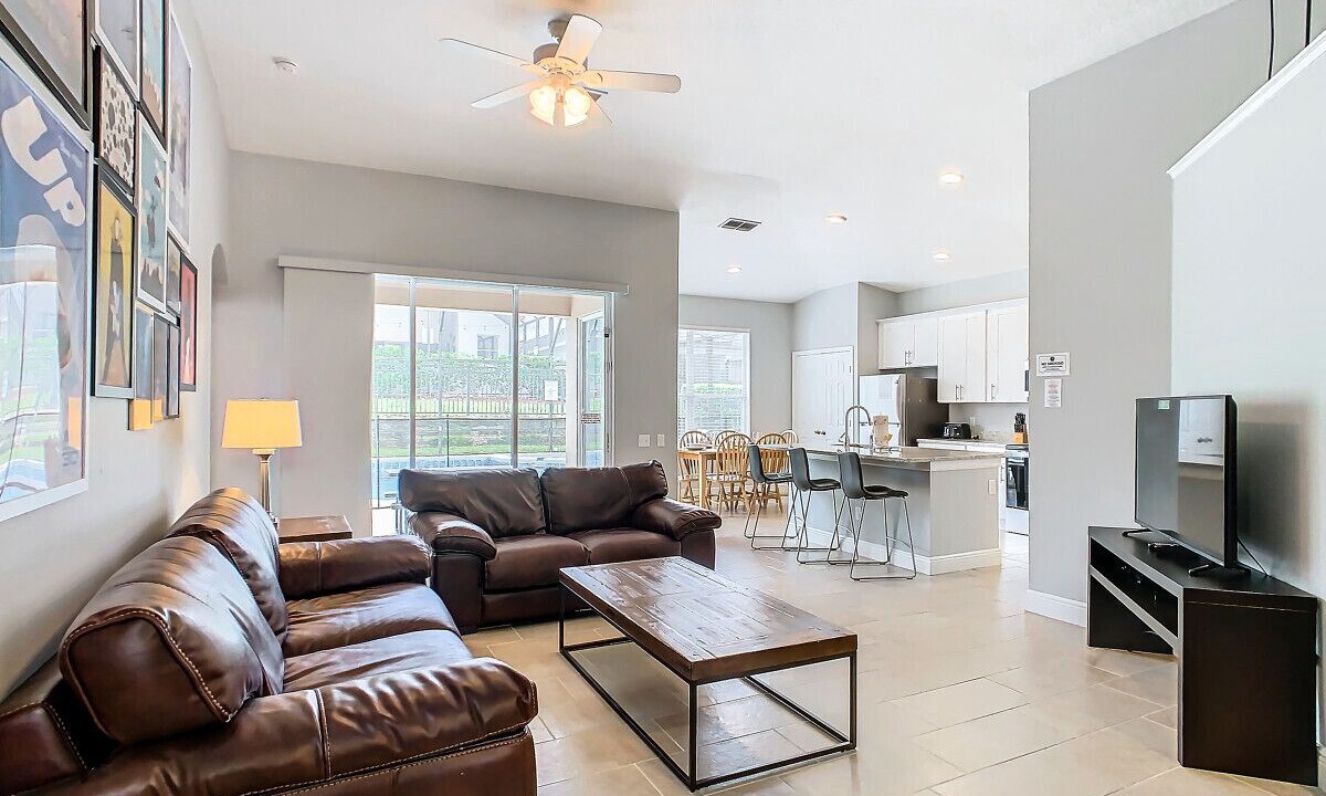 Photo of Bedroom in Windsor Palms