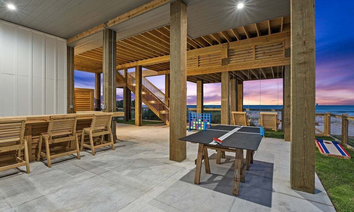 Photo of Outdoor in Crystal Beach