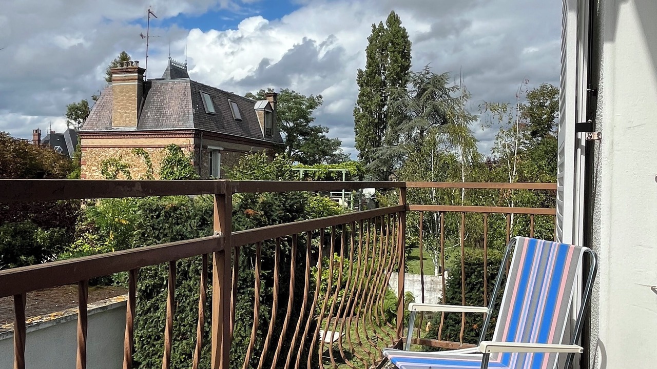 Photo of Outdoor in Epone