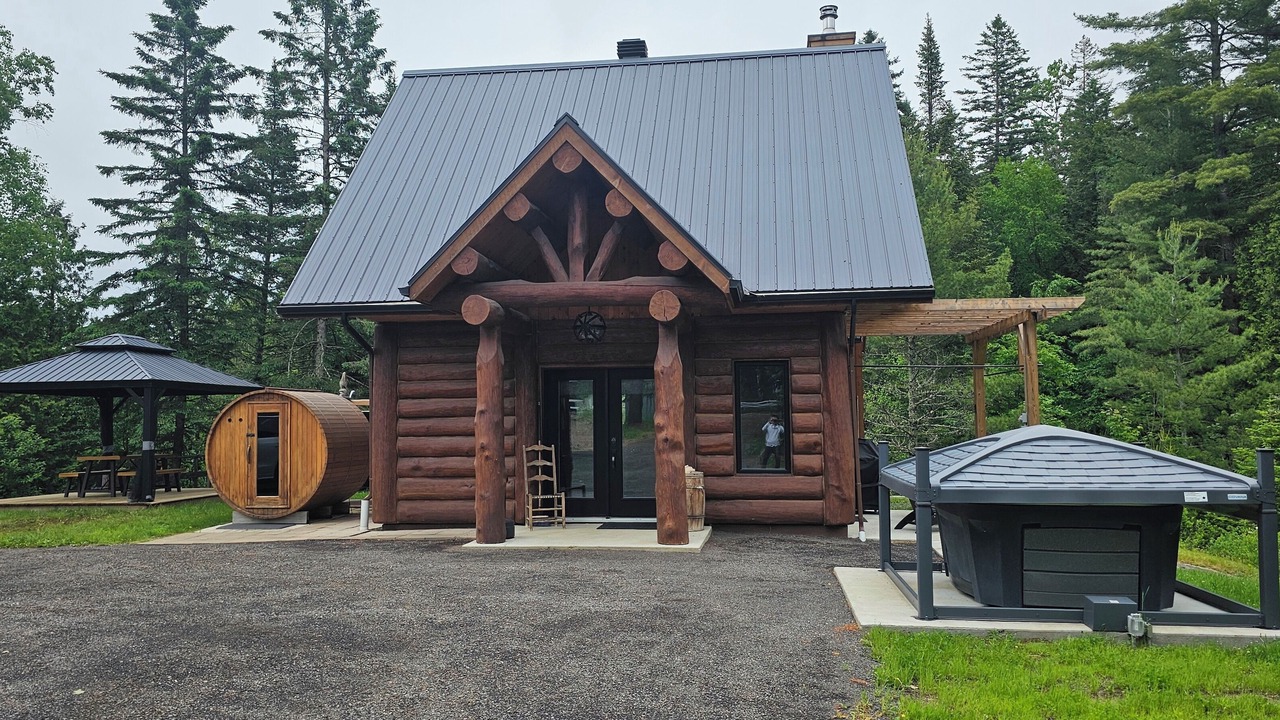 Photo of Outdoor in Saint-Alexis-des-Monts