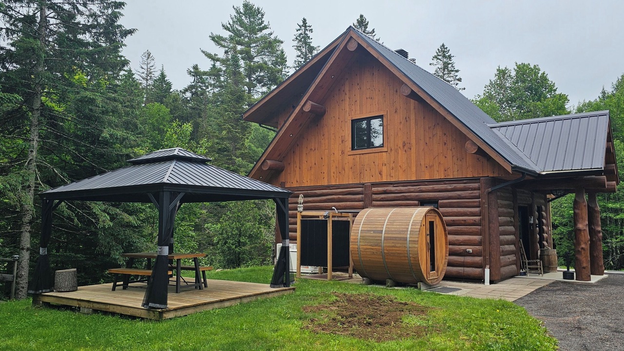 Photo of Outdoor in Saint-Alexis-des-Monts