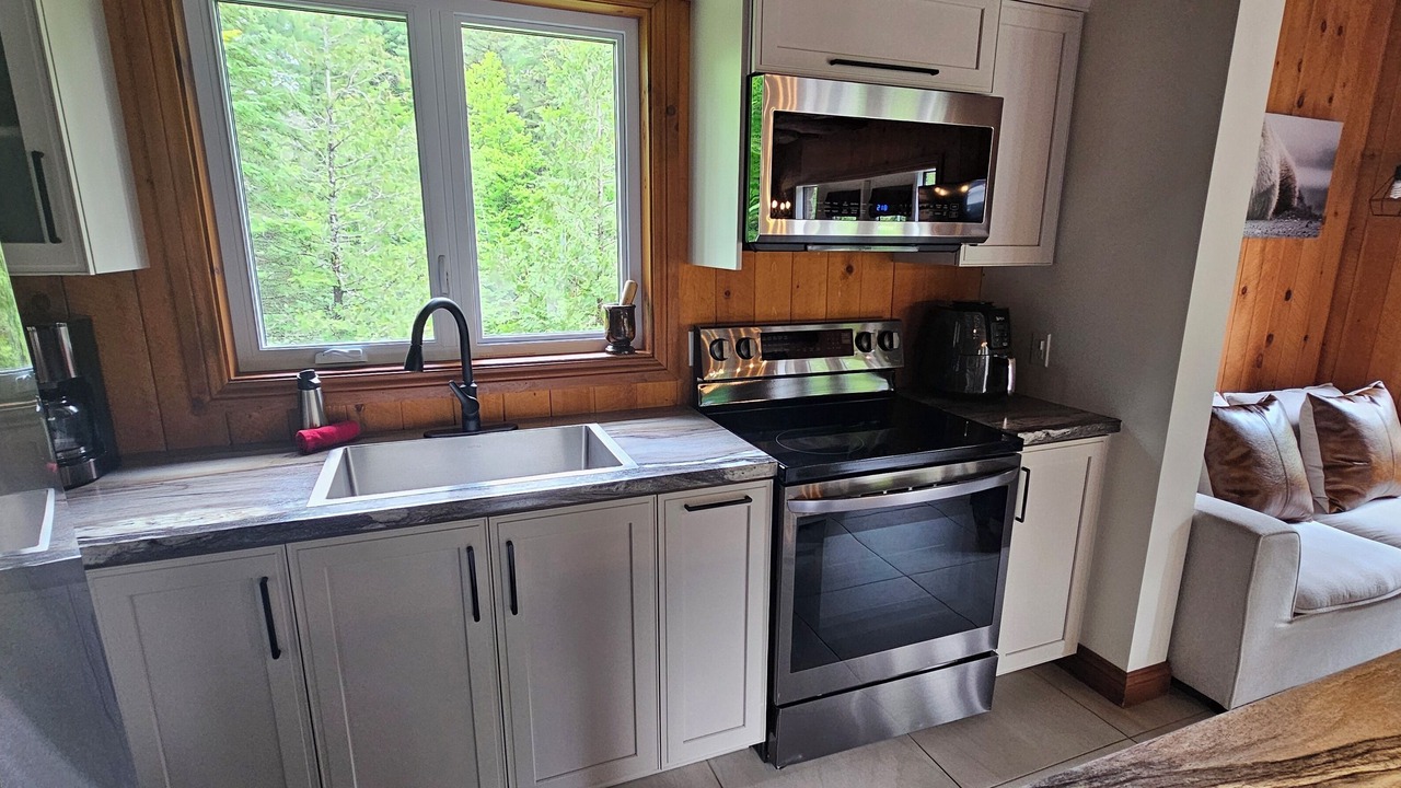 Photo of Kitchen in Saint-Alexis-des-Monts