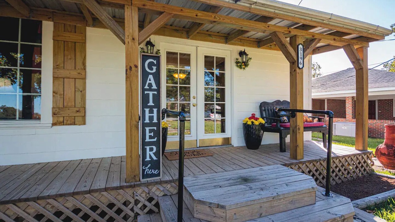 Photo of Patio Balcony in Natchez