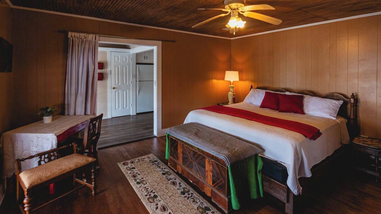 Photo of Bedroom in Natchez