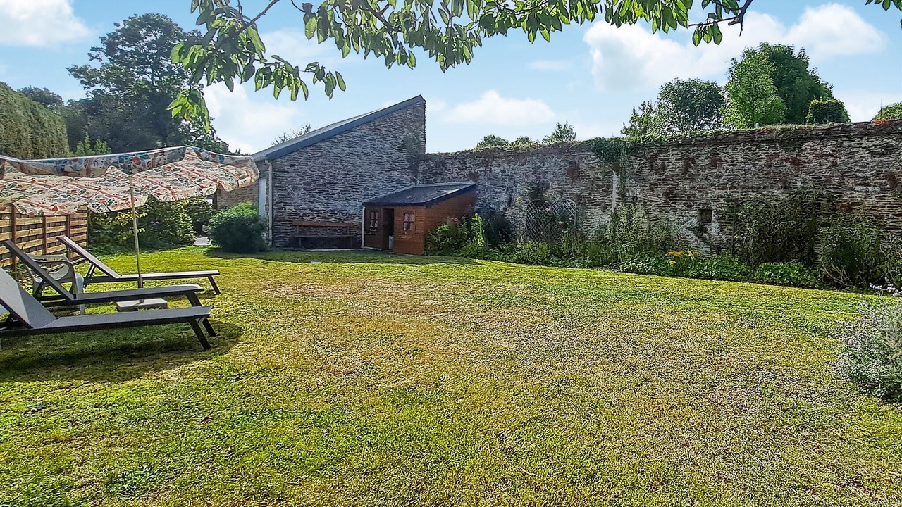 Photo of Others in Castillon