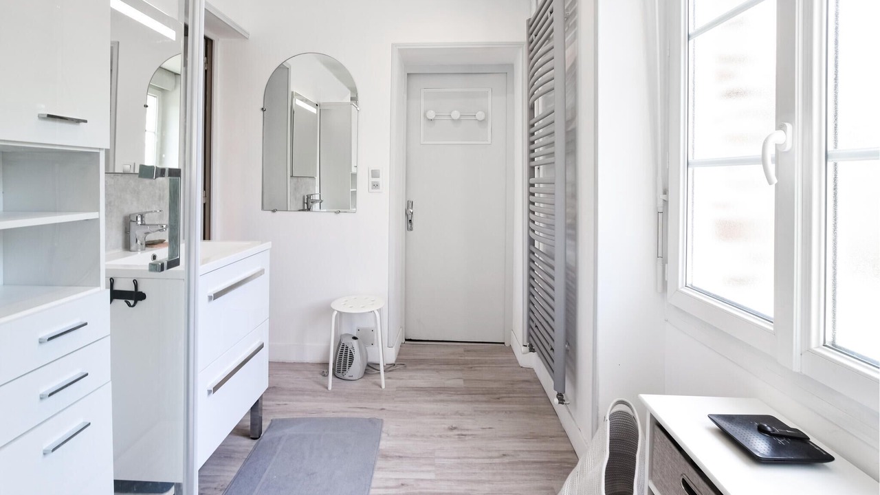 Photo of Bathroom in Castillon