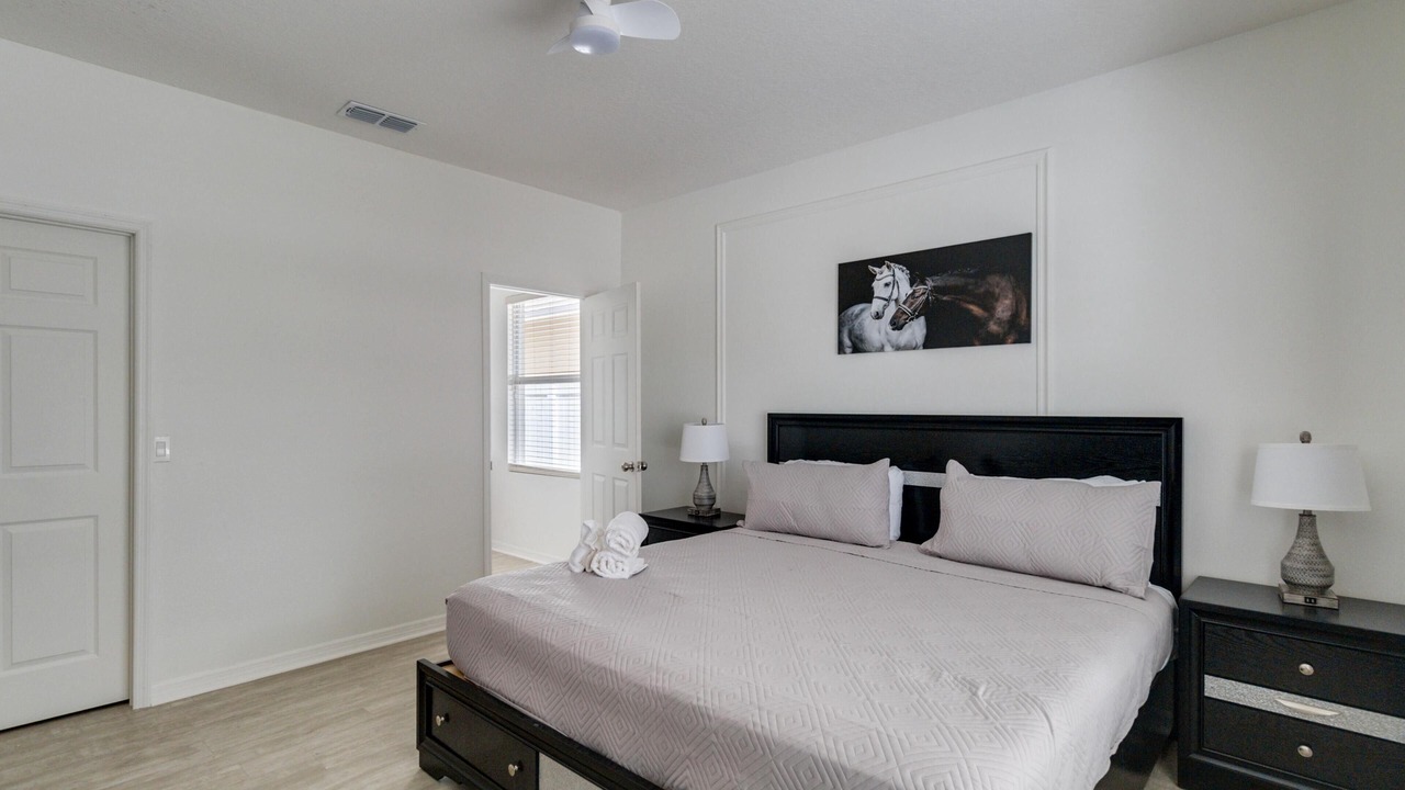 Photo of Bedroom in Sunset Ridge