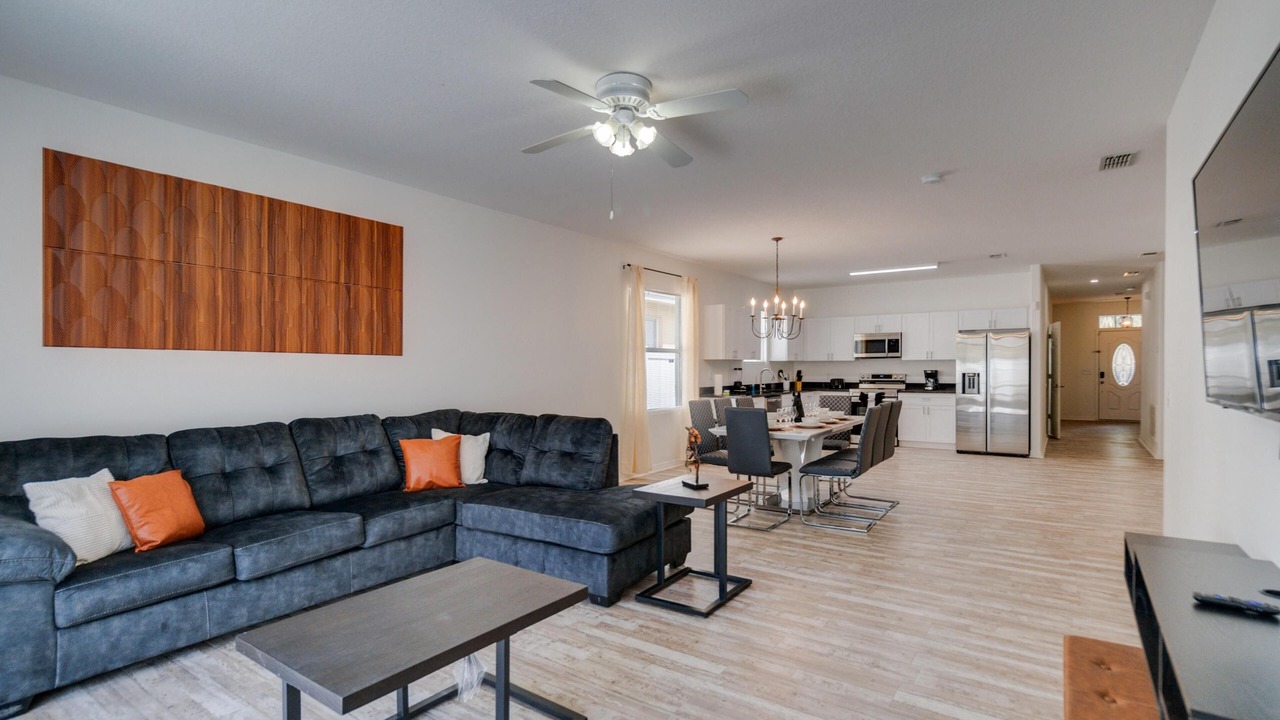 Photo of Livingroom in Sunset Ridge