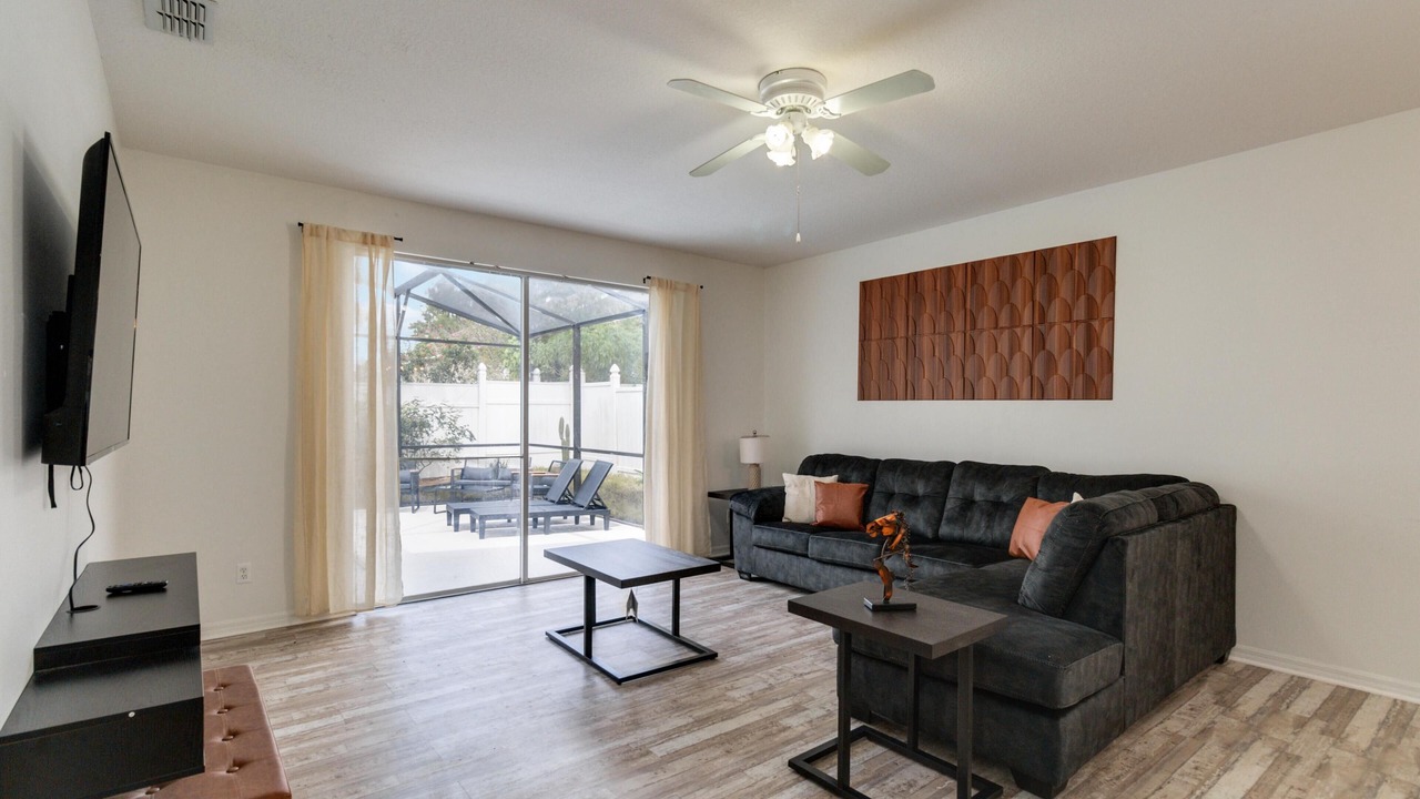 Photo of Livingroom in Sunset Ridge