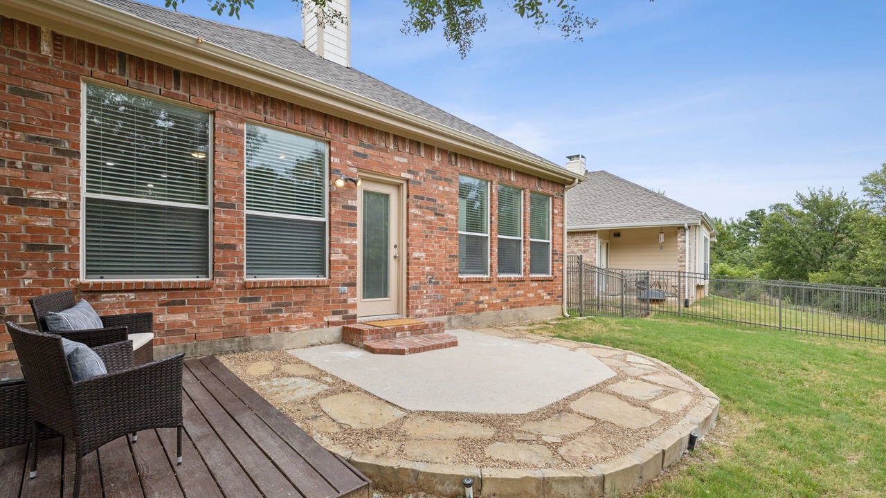 Photo of Outdoor in Lantana