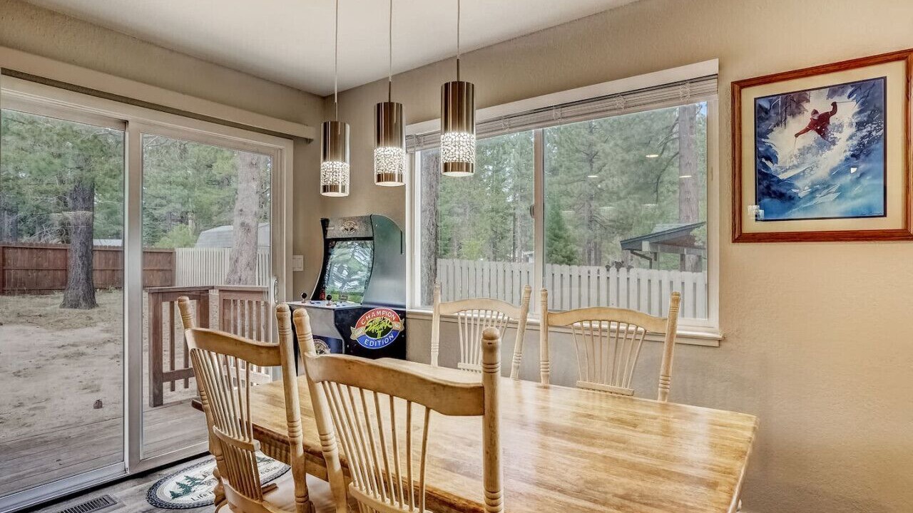 Photo of Bedroom in North Upper Truckee