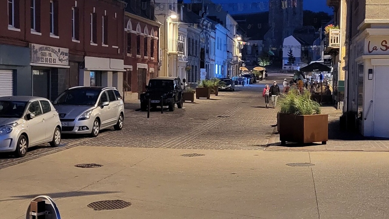 Photo of Others in Ault