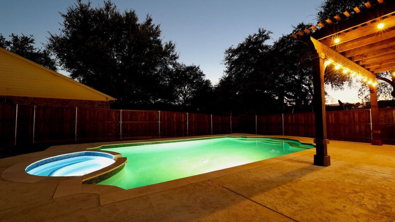 Photo of Outdoor in Flower Mound