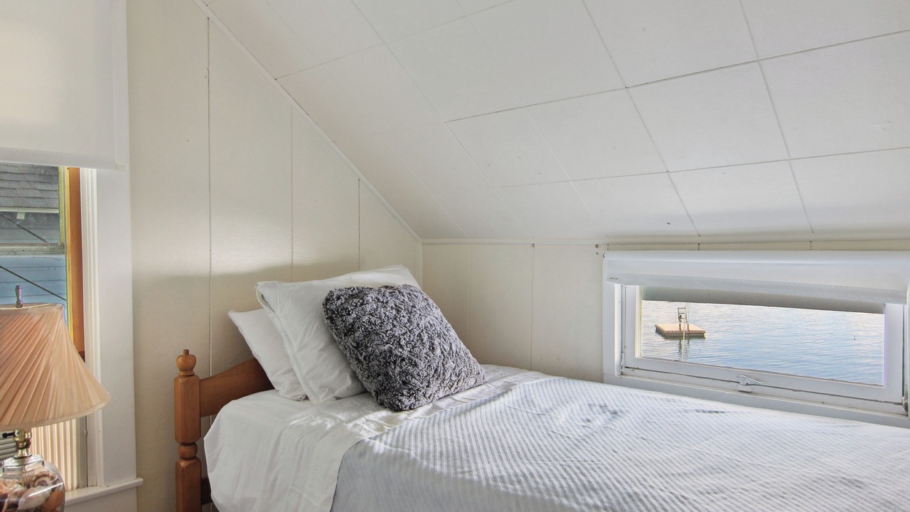 Photo of Bedroom in Ithaca