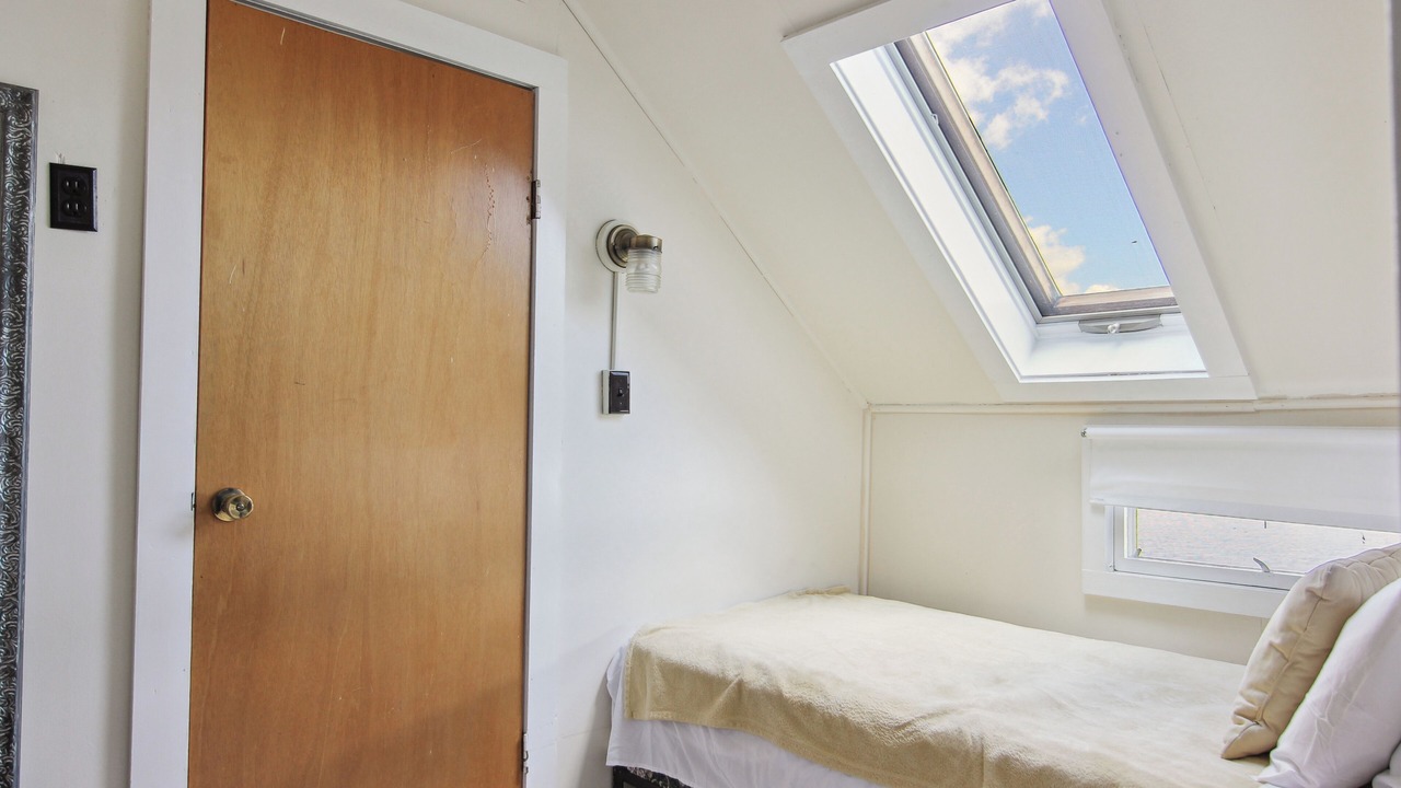 Photo of Bedroom in Ithaca