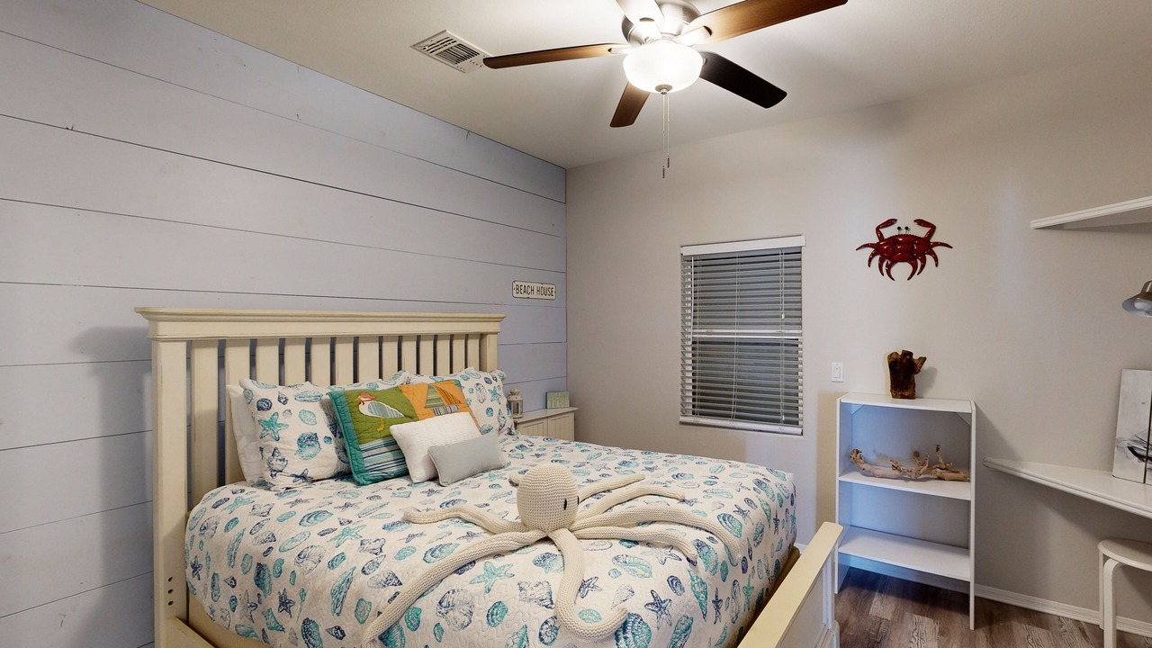 Photo of Bedroom in Miramar