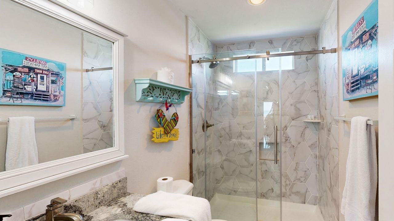 Photo of Bathroom in Miramar