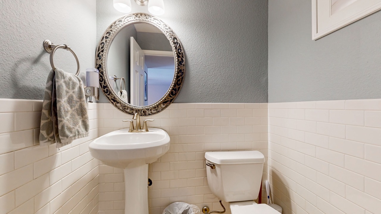Photo of Bathroom in Deer Park At Maple Run