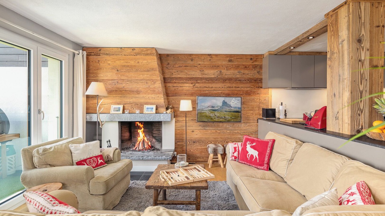 Photo of Livingroom in Lens