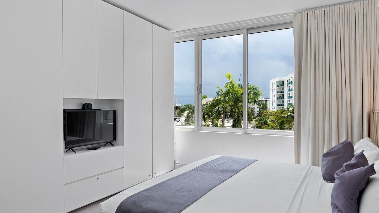 Photo of Bedroom in West Avenue
